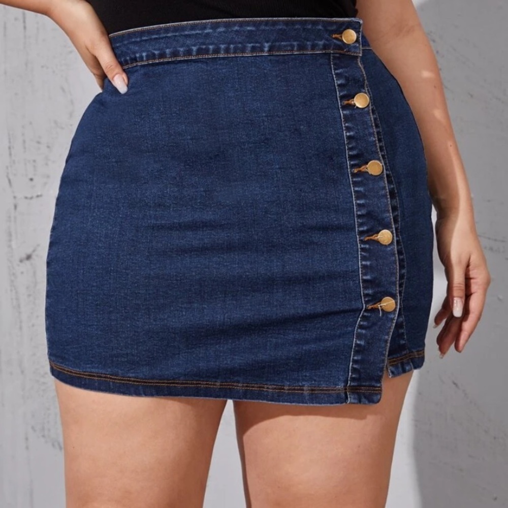 Side Buttoned Denim Skirt